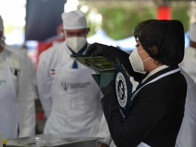 Jueza de Guinness detalla exigencias del récord de mofongo