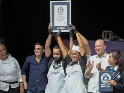 La razón detrás de la "bola de plátano verde más grande del mundo"