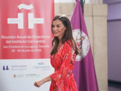 La reina Letizia defiende el español como 