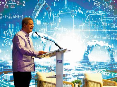 Leonel: “La humanidad necesita una inteligencia artificial accesible”