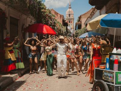 Maluma estrena “Bronceador”, su próximo hit del verano