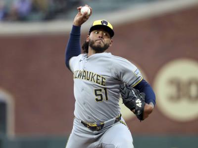 Megill sustituye a Freddy Peralta en roster para Juego de Estrellas