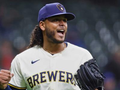 MLB: Freddy Peralta logra su noveno triunfo en la temporada