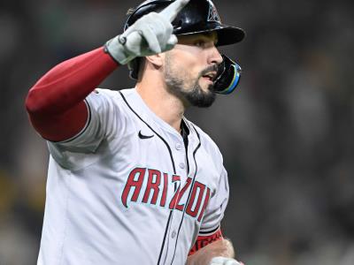 MLB: Los Reales adquirieron a Randall Grichuck desde Arizona