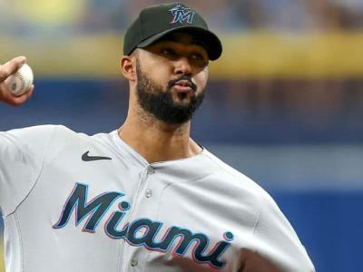 MLB: Padres de San Diego muestran interés en Sandy Alcántara