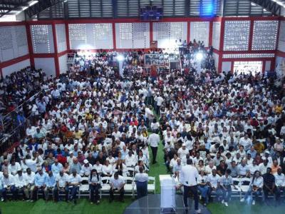 Movimiento Primero la Base respalda a D`Aza como candidato PRM