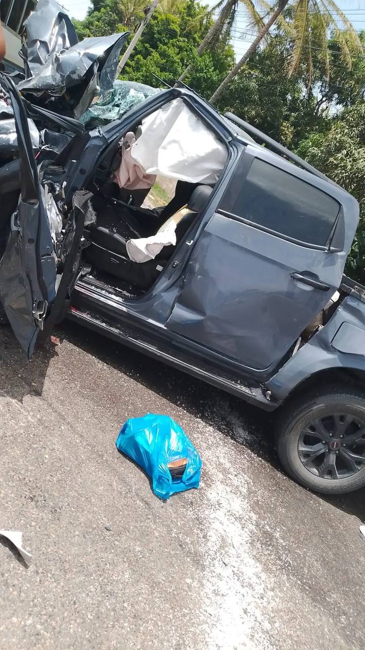 Muere reconocido abogado durante choque entre camioneta y patana