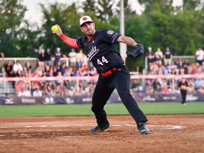 Mundial de Softbol: Canadá vence a RD