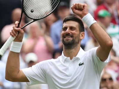 Novak Djokovic vence Alex de Miñaur y entra a cuartos en Wimbledon
