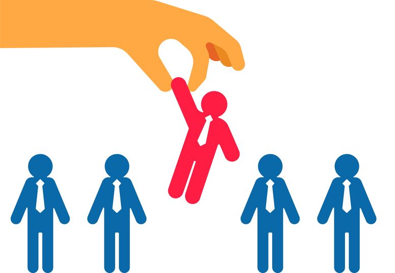 Figuras de empleados con corbatas