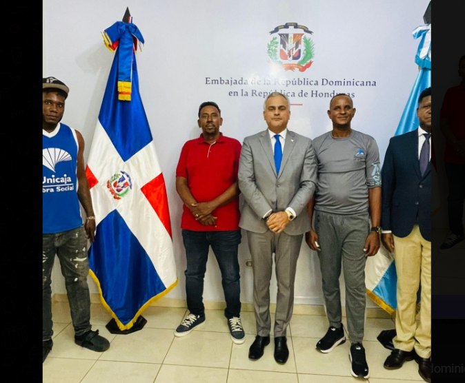 Pescadores dominicanos son rescatados en Honduras tras 17 días a la deriva