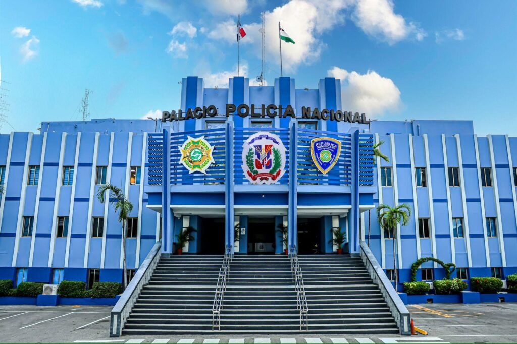 Policía Nacional, Interpol y Ministerio Público capturan en el D.N. a prófugo internacional