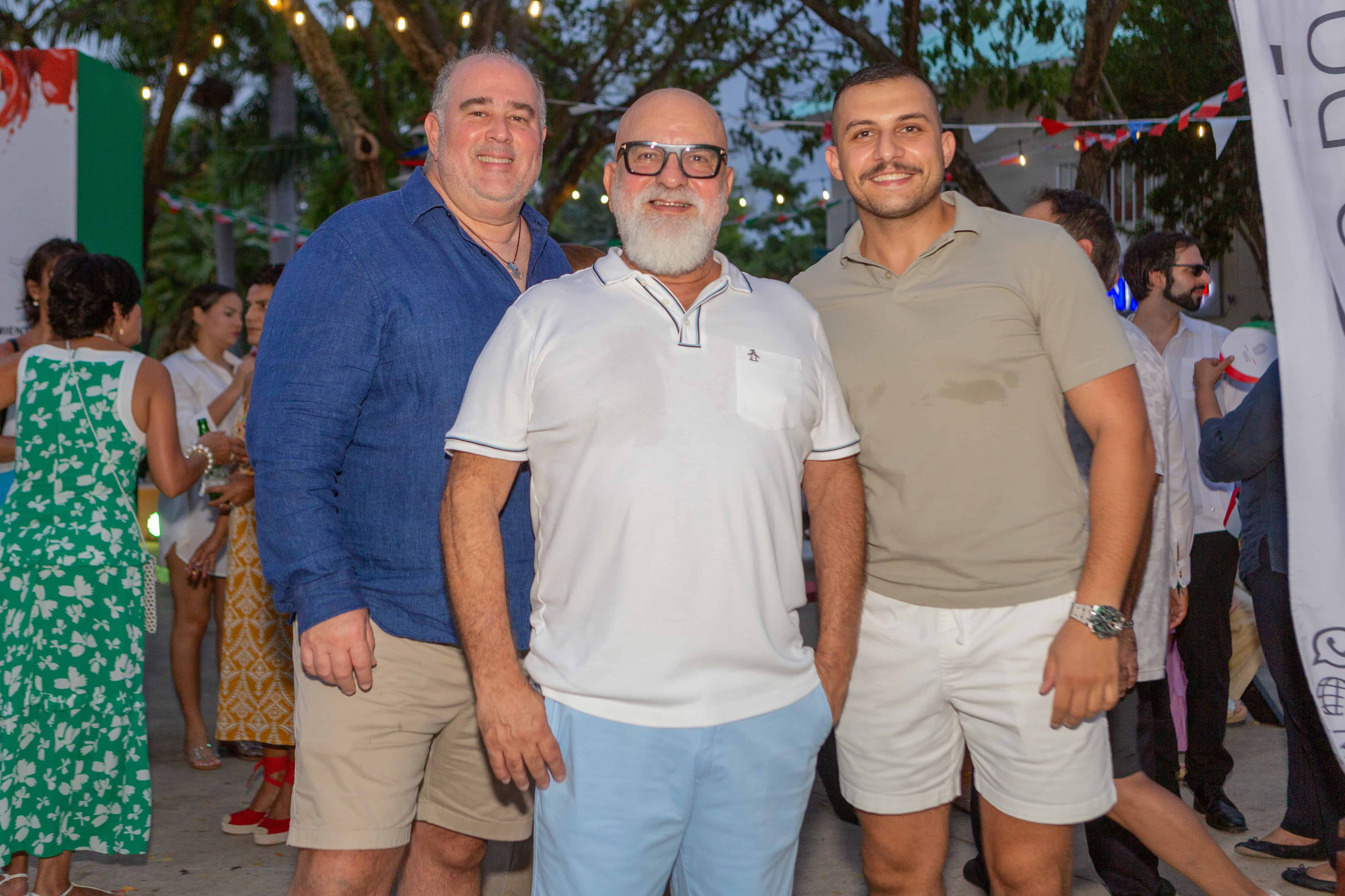 Alfredo Mata, José Esmurdoc y Mahmoud Arab.