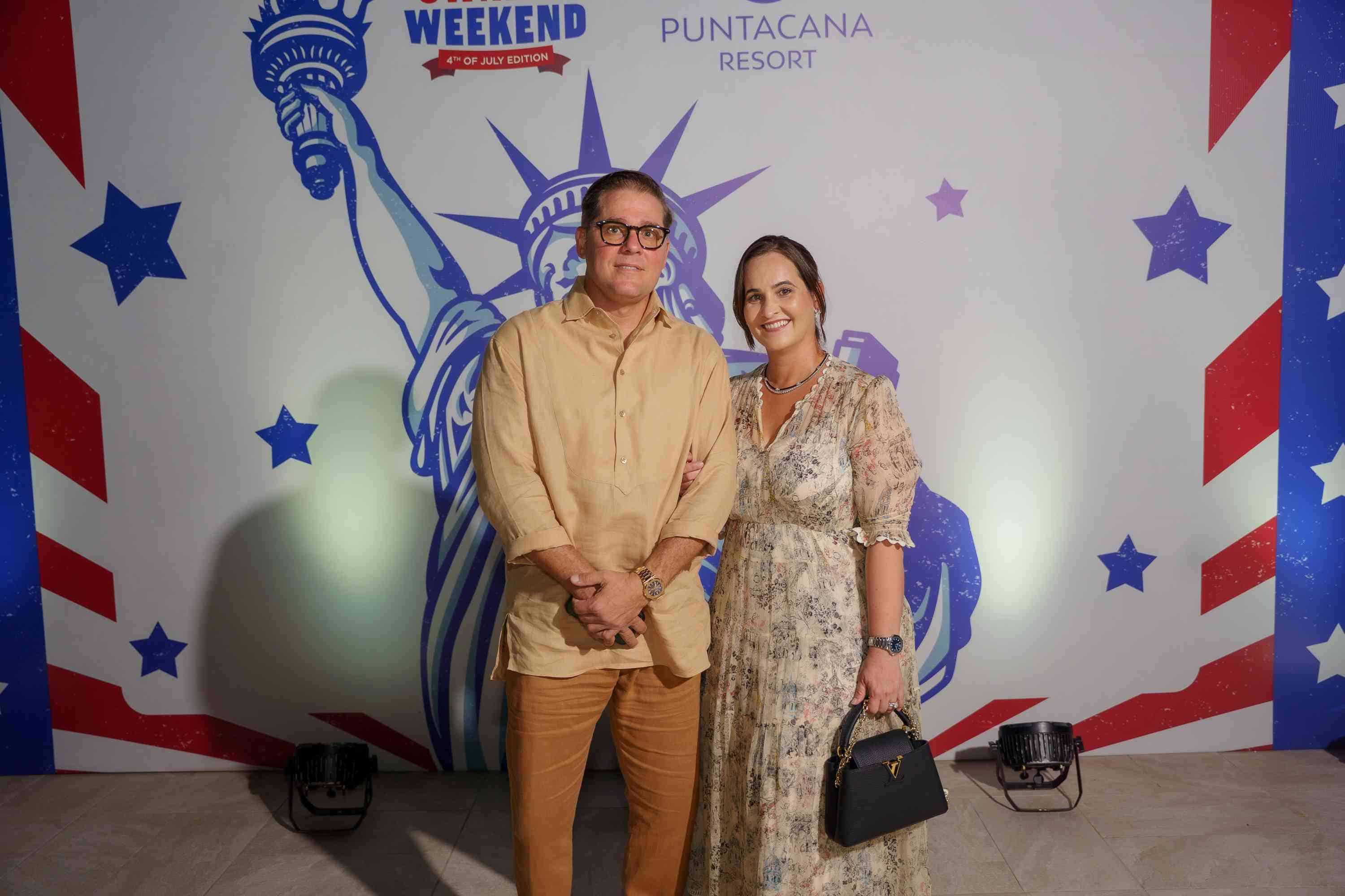 José Hernndez y Yaimi Mojena.