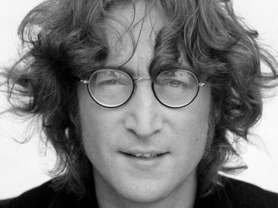 Sale a subasta una carta de amor de John Lennon a su primera novia