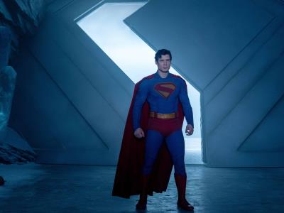 “Superman” trae al Hombre de Acero a los estrenos