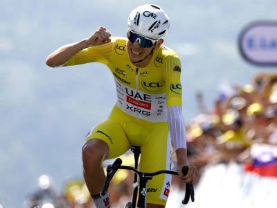 Tour de Francia: Pogacar también rompe el crono y vuela hacia París