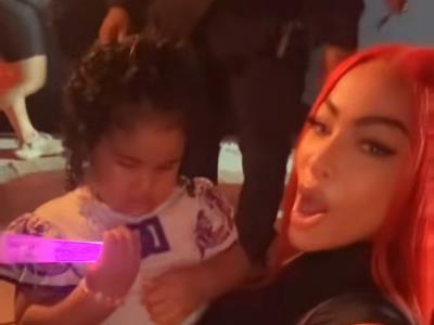 Yailin la más viral y su hija Cattleya asisten a concierto de Anuel