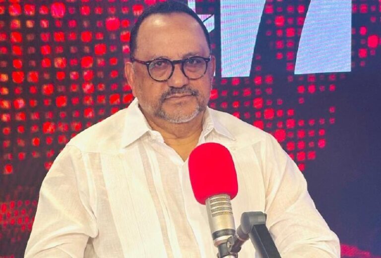 Antoliano Peralta recuerda a Radhamés Jiménez: el Ministerio de Justicia nació de proyectos de la Fuerza del Pueblo