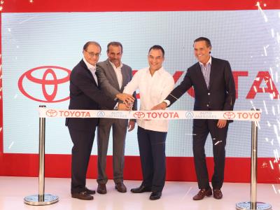 Auto Asesores inaugura nuevo showroom Toyota