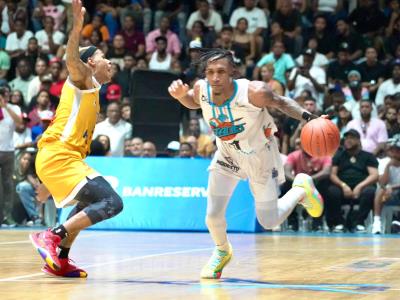 Baloncesto: Titanes vencen de nuevo a los Metros, ponen serie 2-0