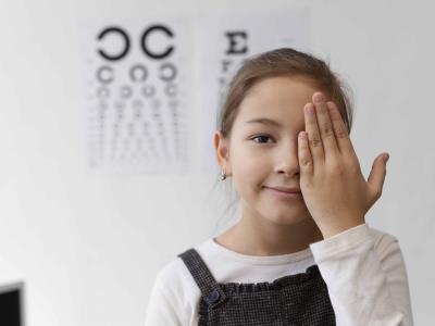 Cómo prevenir miopía en niños