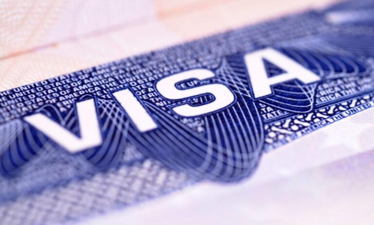 EEUU pedirá hasta 15,000 dólares de depósito a algunos solicitantes de visas de turismo