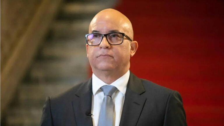 Homero Figueroa enfrentará juicio por demanda de GenS
