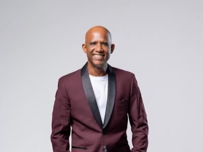 Jandy Feliz vuelve con una propuesta musical colorida