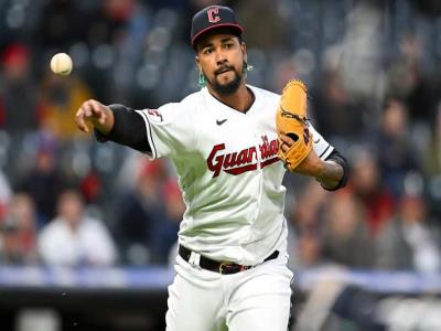 La MLB prolonga por tiempo indefinido suspensiones de Clase y Ortiz