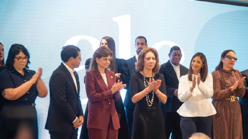 Legado de amor y sencillez: Fondo Académico y Cultural Alexandra Grullón
