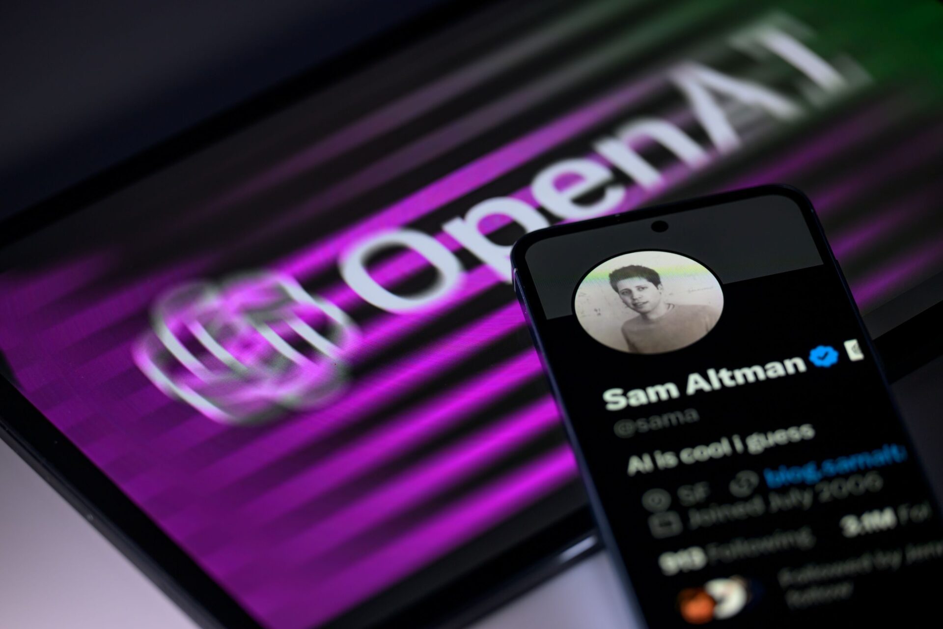 Marge Labs, la nueva empresa de Sam Altman que desafiaría el dominio de Neuralink de Musk