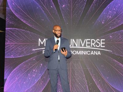Miss República Dominicana Universo 2025 realiza charla
