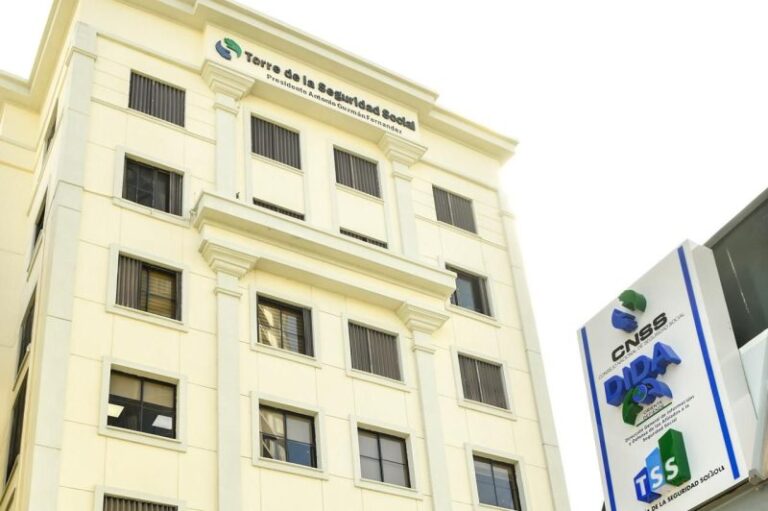 Multan con RD$2.1 MM a centro médico por no atender exsenador víctima en tragedia Jet Set