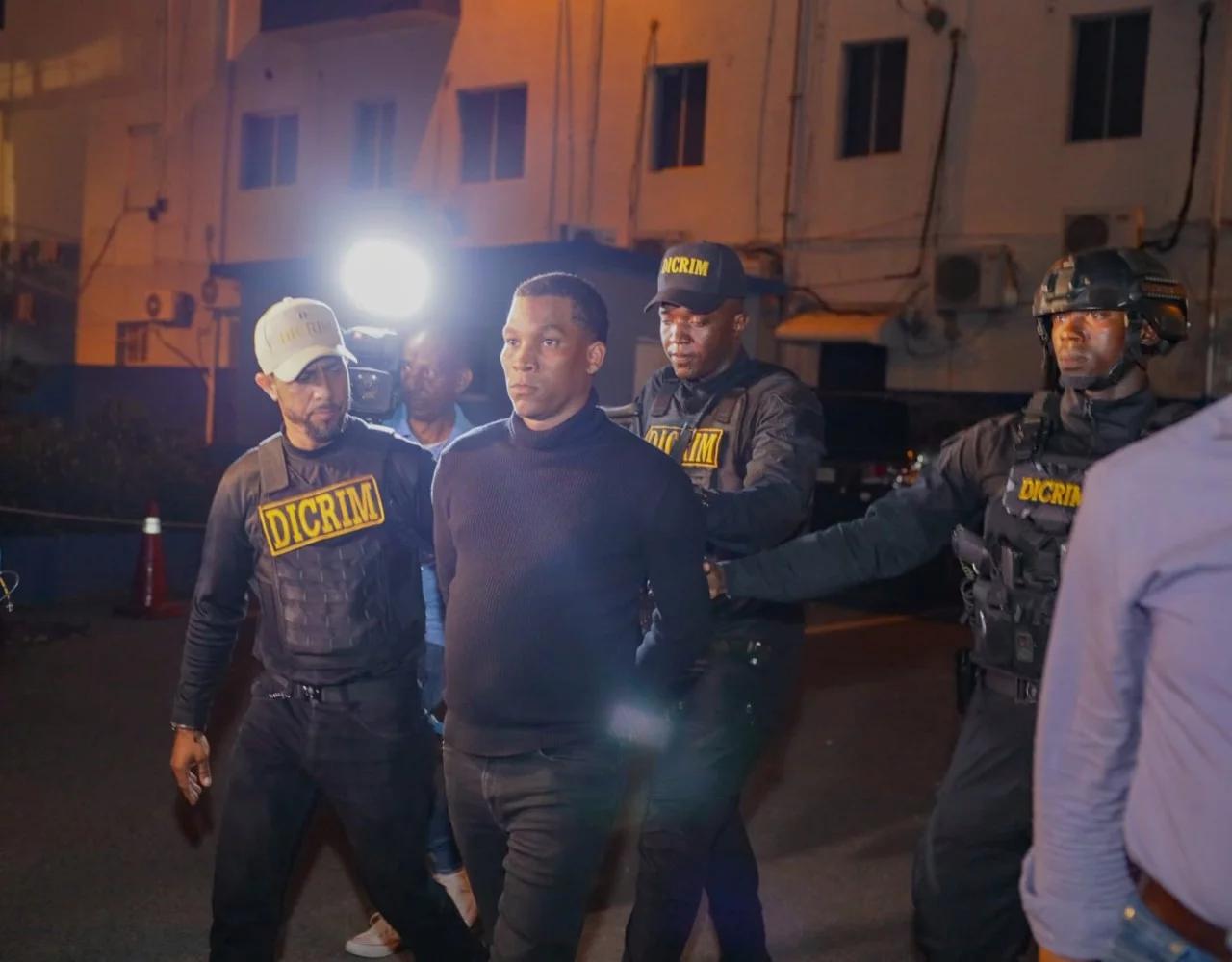 Policía captura al prófugo “Copita”, condenado a 30 años por triple homicidio en Azua