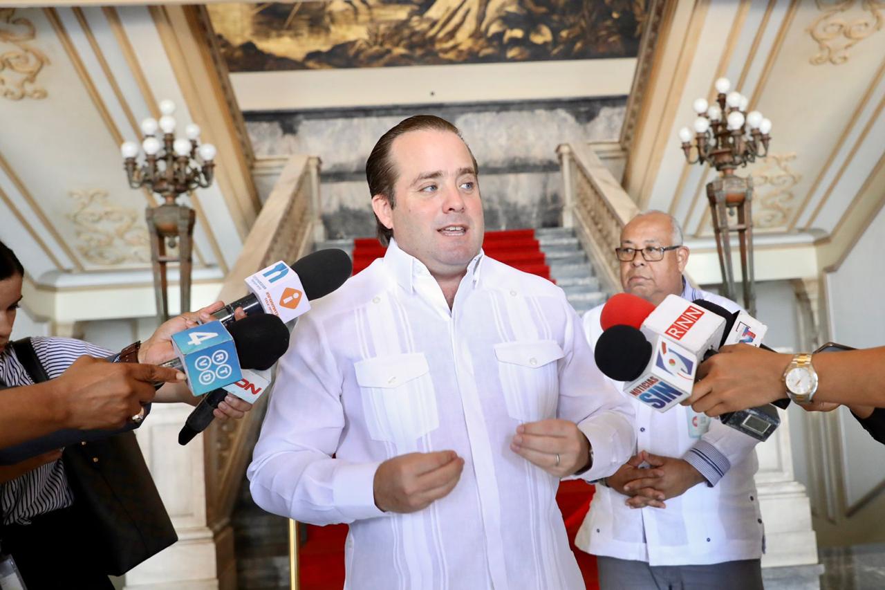 Promulgan ley de bien de familia para facilitar uso de terrenos del Estado
