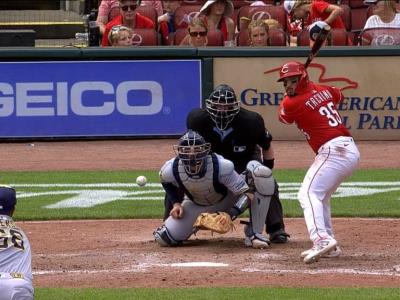 Rojos acaban con racha récord de Milwaukee y Dodgers barren a Padres