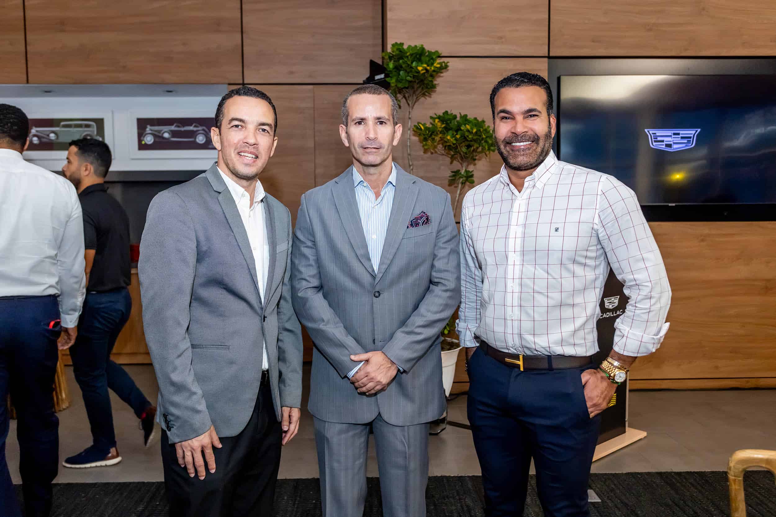 José Luis Benzán, Ricardo Torres, y Jamile Rodríguez.