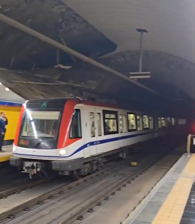 Se desprende plafón en estación del Metro de Santo Domingo