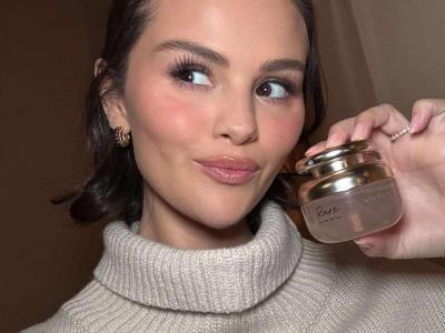 Selena Gómez lanza primer perfume de su marca Rare Beauty