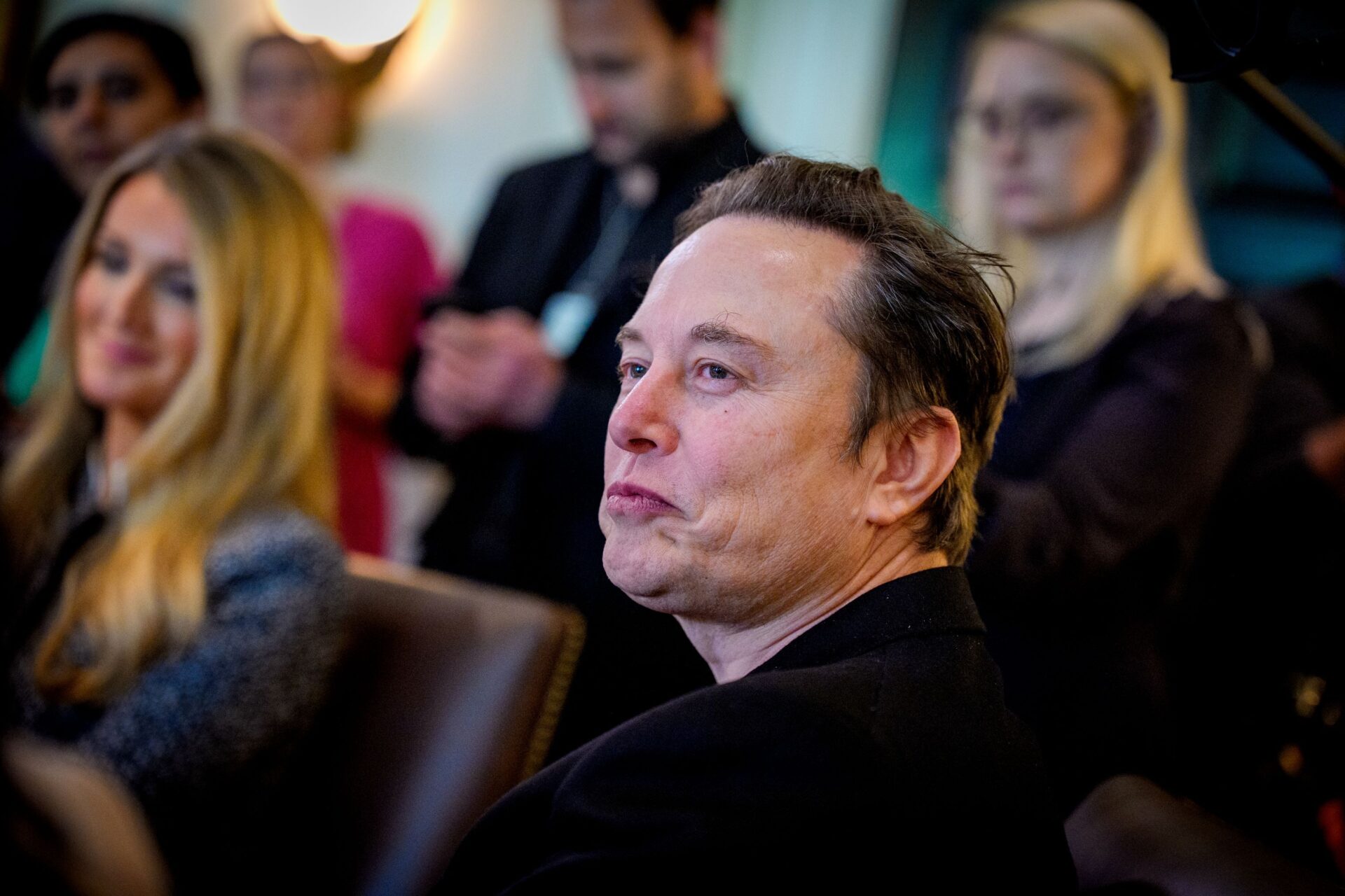 Tesla ofrece 29,000 millones de dólares a Elon Musk para garantizar que sea su CEO hasta 2027
