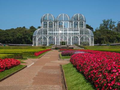 Viajar sin visa: Curitiba, una joya verde y cultural de Brasil