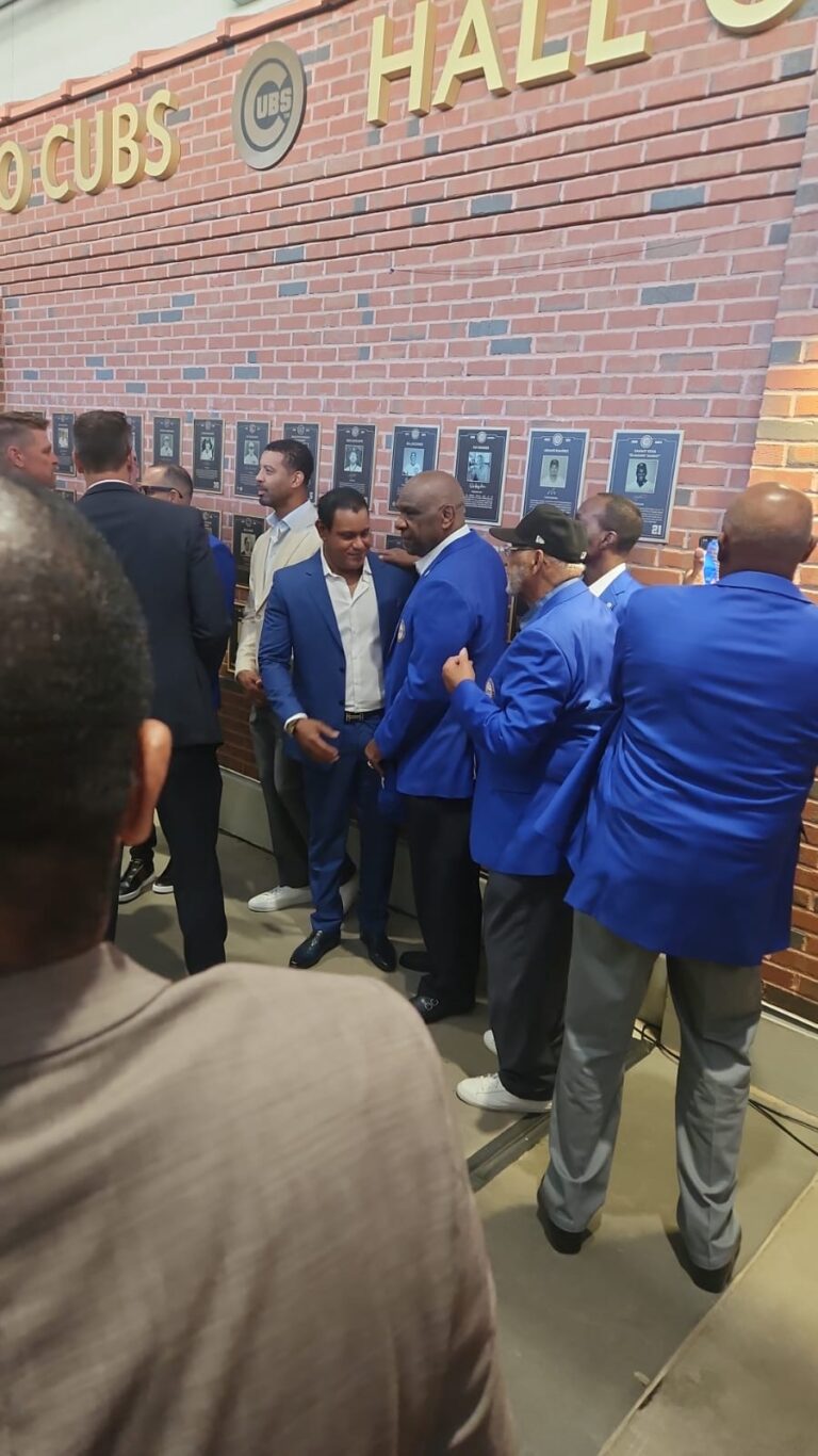 Sammy Sosa es exaltado al Salón de la Fama de los Chicago Cubs