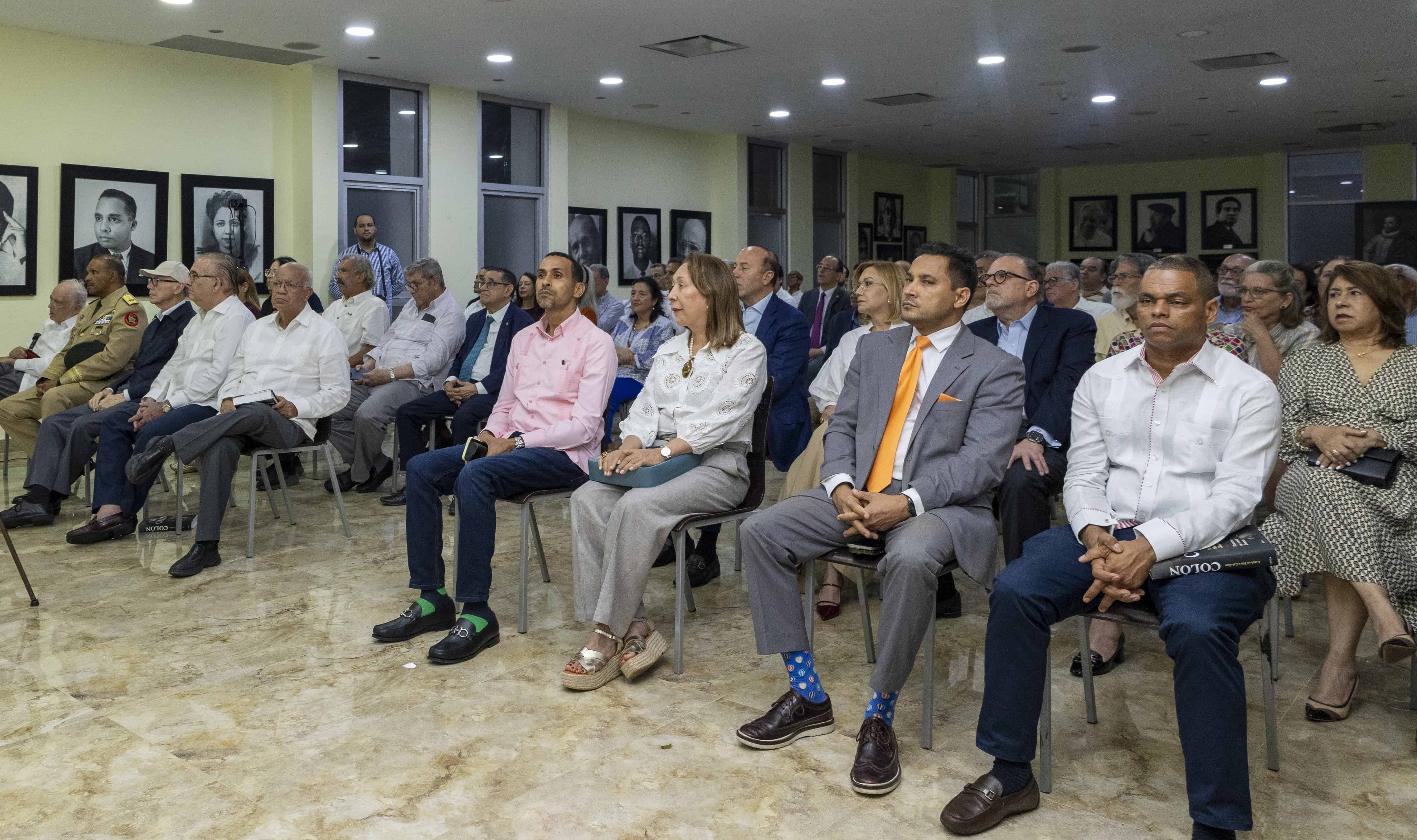 El acto llenó la sala Aida Cartagena Portalatín de la Biblioteca Nacional.