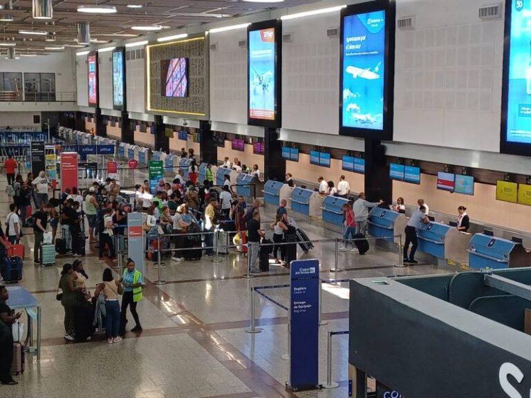 Aerodom alerta: no acudir al Aeropuerto Las Américas hasta que se restablezca la energía