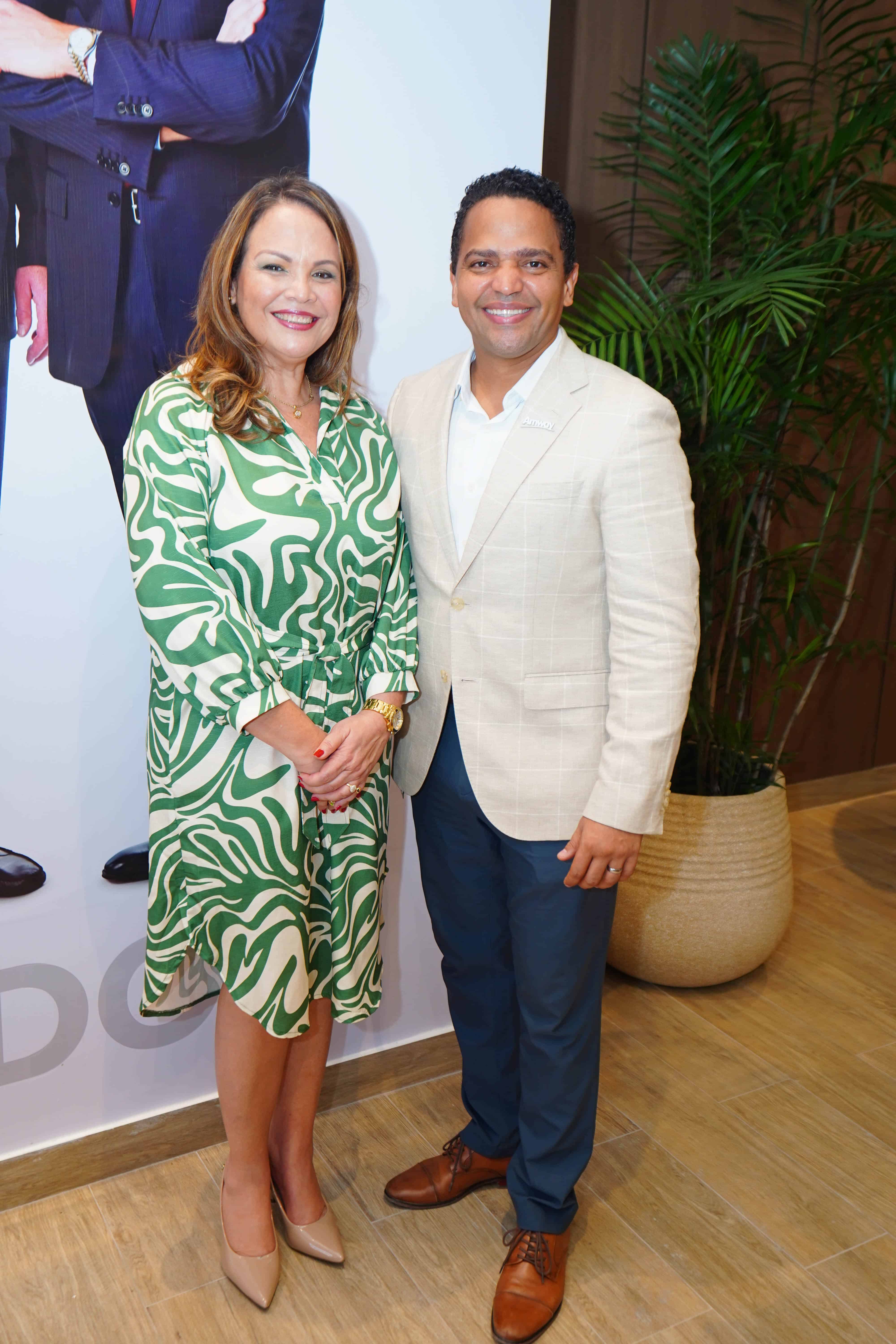 Raquel Paris y Angel Santos.