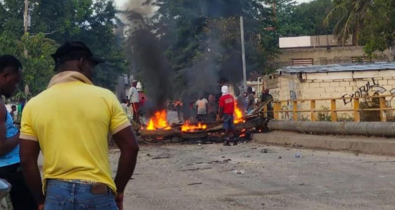 Asesinato del abogado Albert Joseph desata protestas y bloqueos en Juana Méndez, Haití