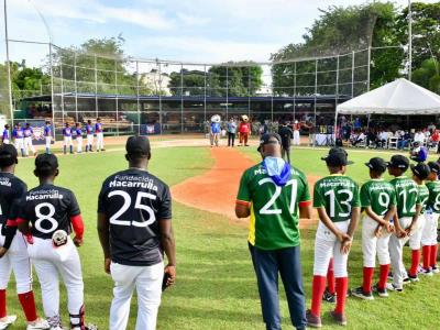 Comienza la “Copa Macarrulla 2025” en Santo Domingo