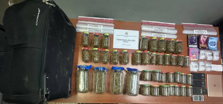 DNCD y Ministerio Público desarticulan red de tráfico de drogas en Santiago y Navarrete