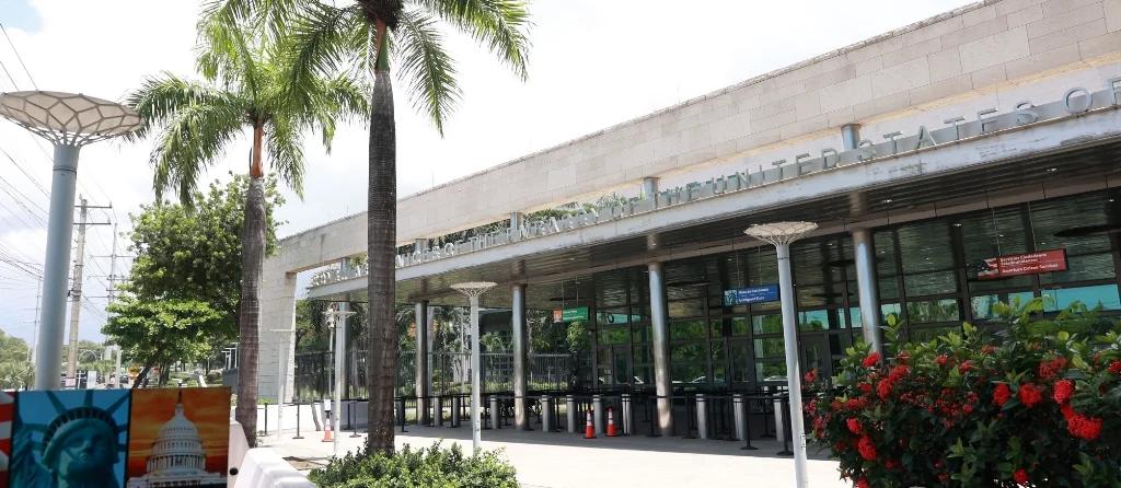 EE.UU. pospone implementación de medida que elimina la exención de entrevista para visas
